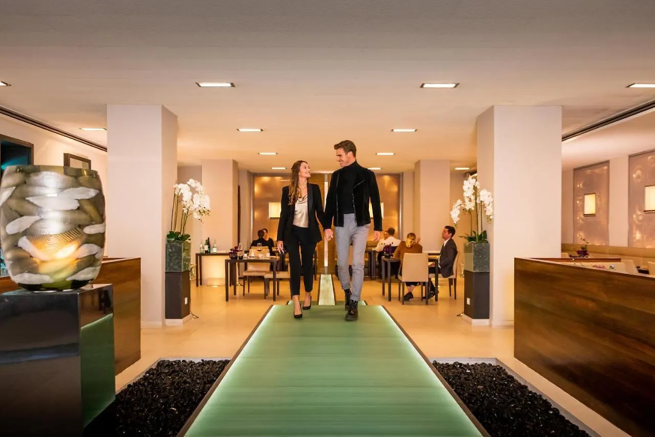 Excelsior Hotel Ernst Am Dom Cologne